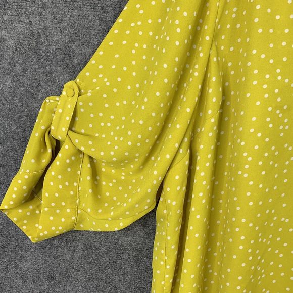 Torrid 4 Button Up Blouse Chartreuse Yellow W/ Polka Dots Covered Buttons 3/4 Sl - Picture 3 of 13